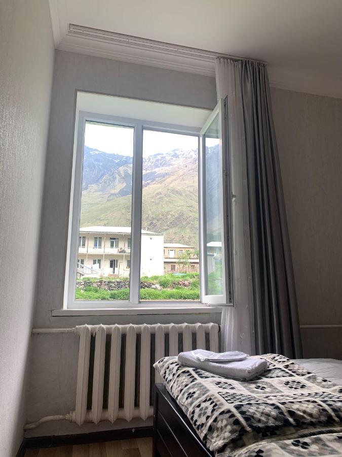 מלון Panorama Kazbegi מראה חיצוני תמונה